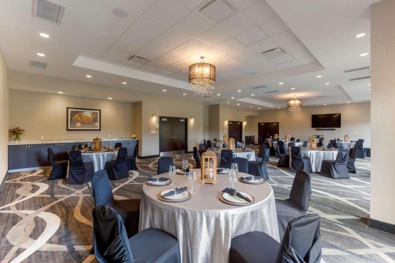 Best Western Premier Northwood Hotel Timmins Extérieur photo