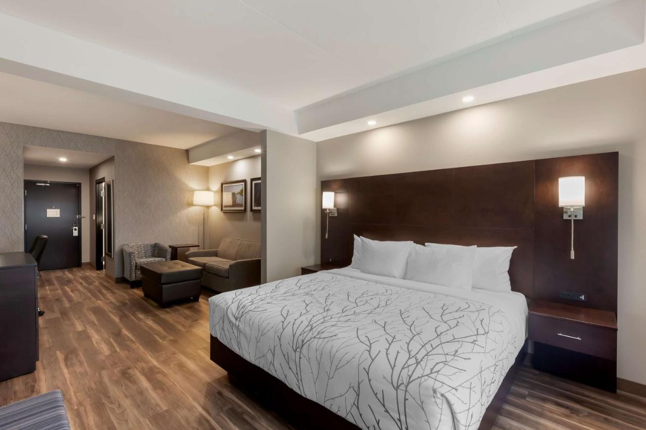 Best Western Premier Northwood Hotel Timmins Extérieur photo
